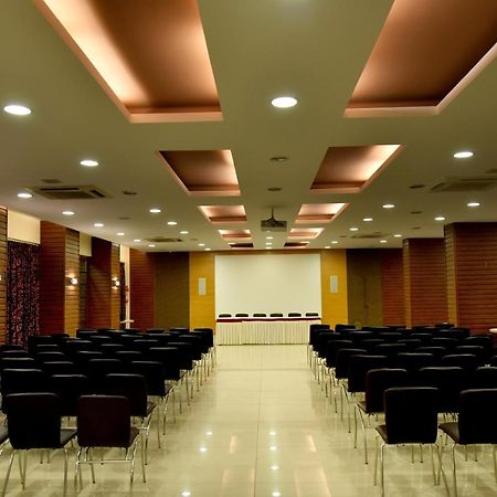 Hotel Prince Residency Bhuj Eksteriør bilde
